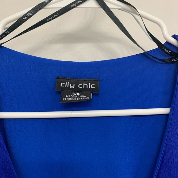 City chic royal blue tiered wrap dress. - Picture 2 of 3